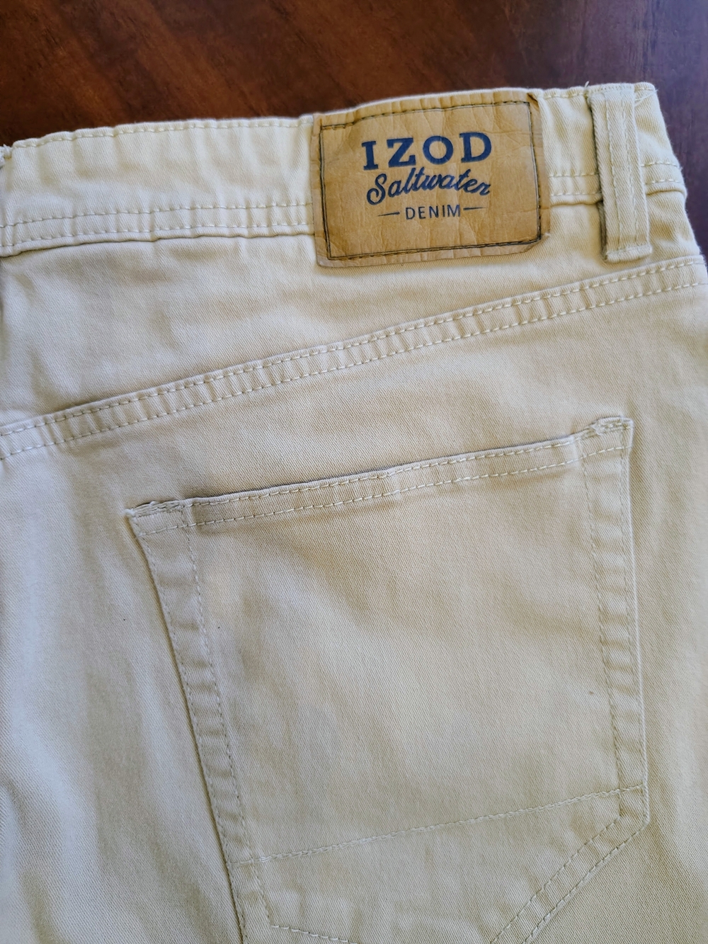 Izod Saltwater Beige/Tan Men's Shorts